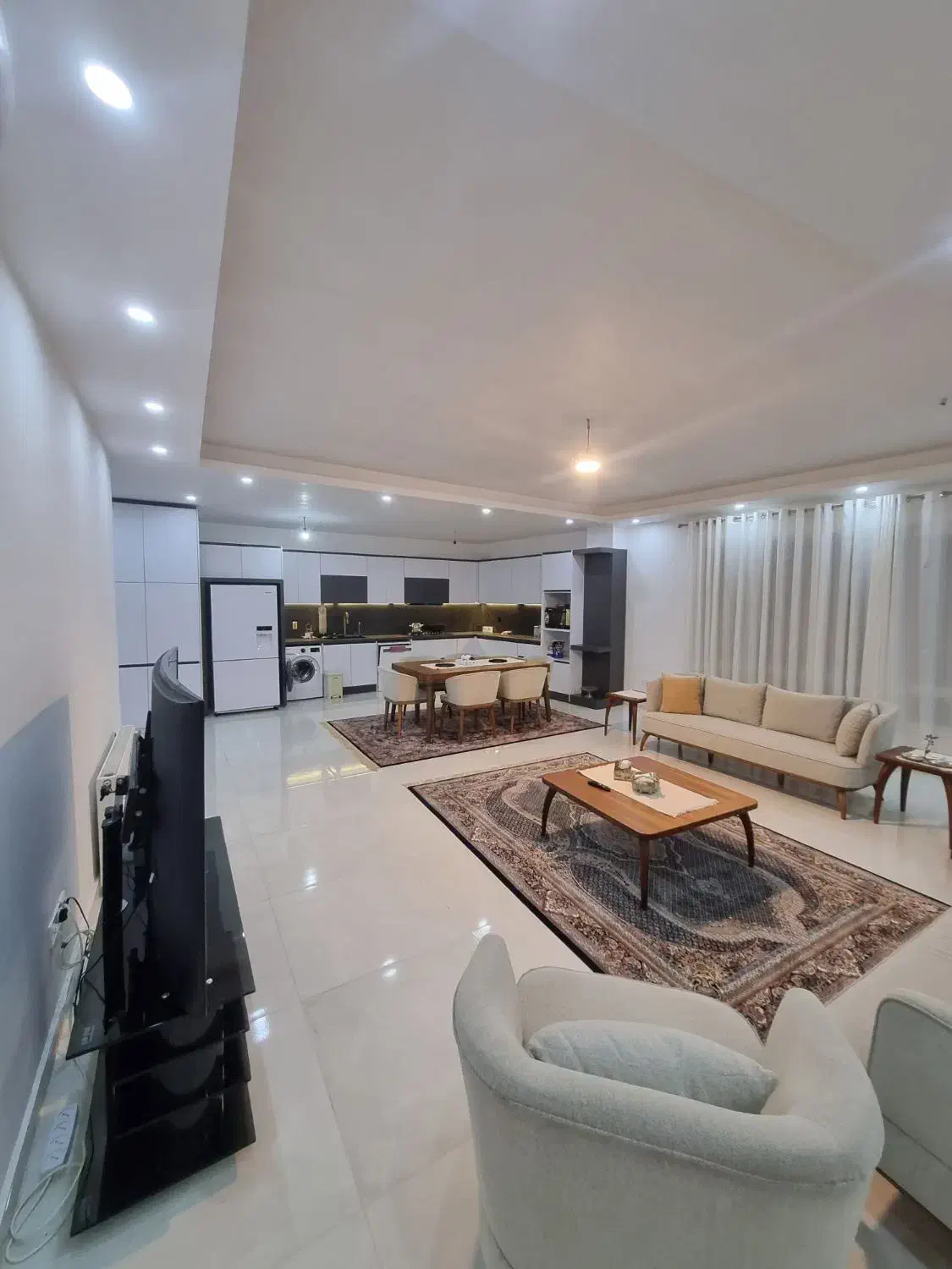 فروش آپارتمان ۱۲۳متری نوساز شیک و تمیز|فروش آپارتمان|نوشهر, |دیوار