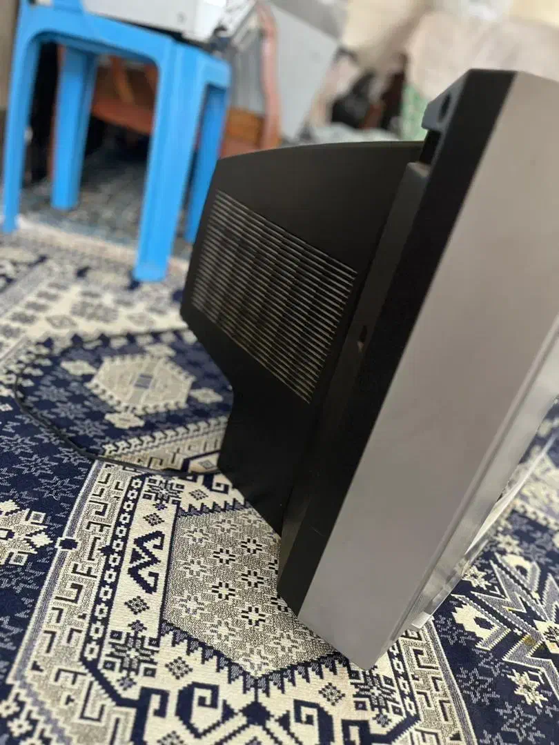 همه سالم|صوتی و تصویری|لاهیجان, آهندان|دیوار