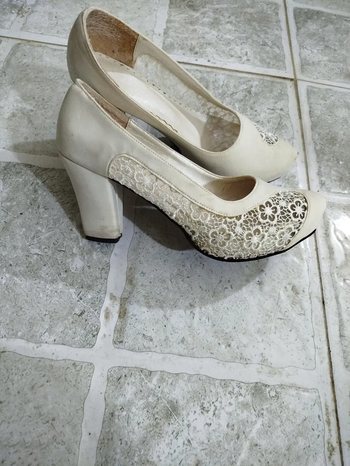 کفش مجلسی زنانه شیک سایز 40موجوده|کیف، کفش، کمربند|لاهیجان, لیل|دیوار