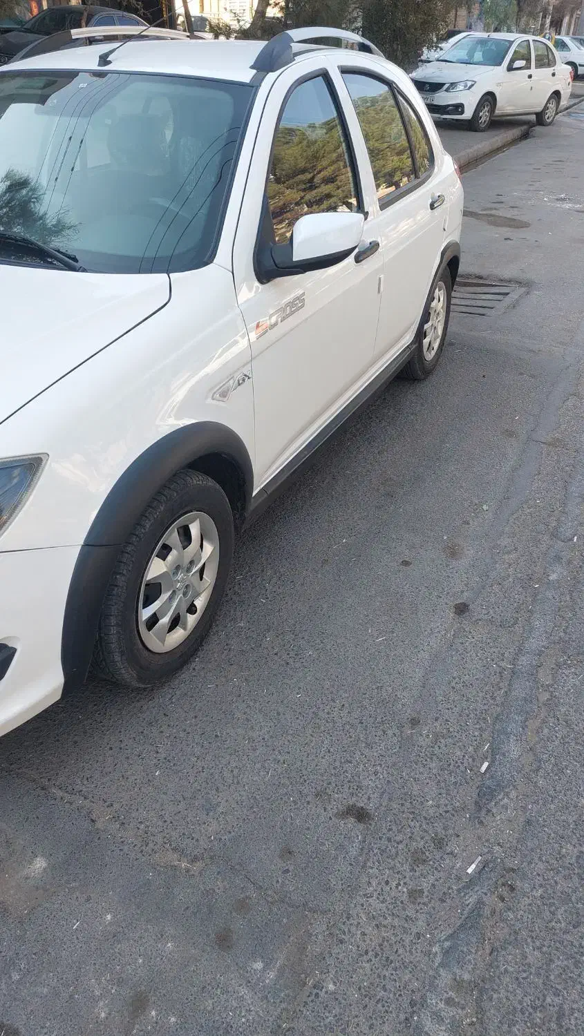 کوییک سفید gx|خودرو سواری و وانت|قم, تولید دارو و یخچال|دیوار