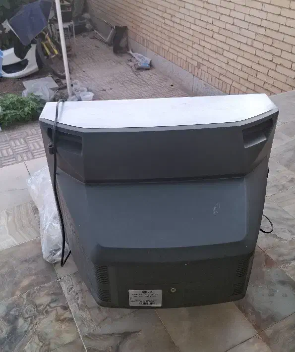 تلوزیون ال جی 14اینچ|تلویزیون و پروژکتور|نجف‌آباد, امیرآباد|دیوار