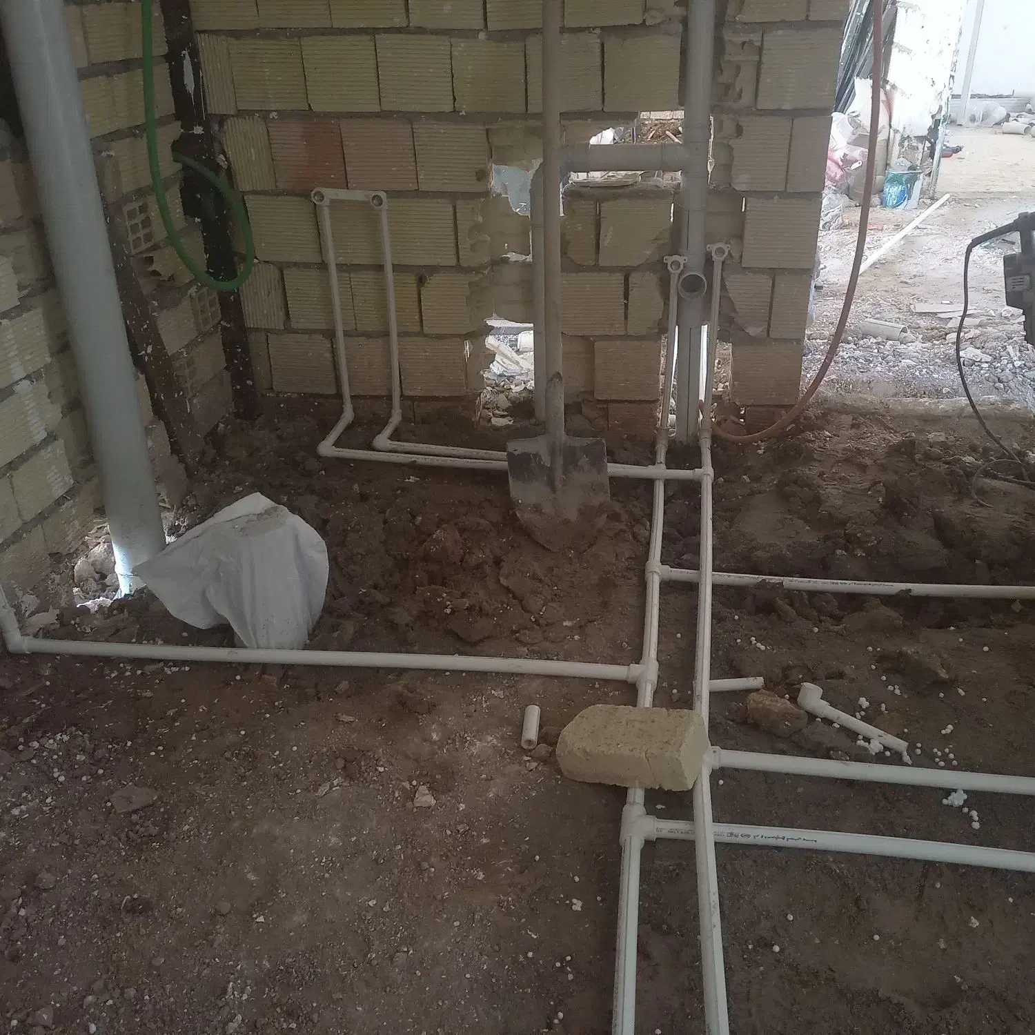 لوله کشی ساختمان به صورت کلی و جزعی|خدمات پیشه و مهارت|کوهدشت, |دیوار