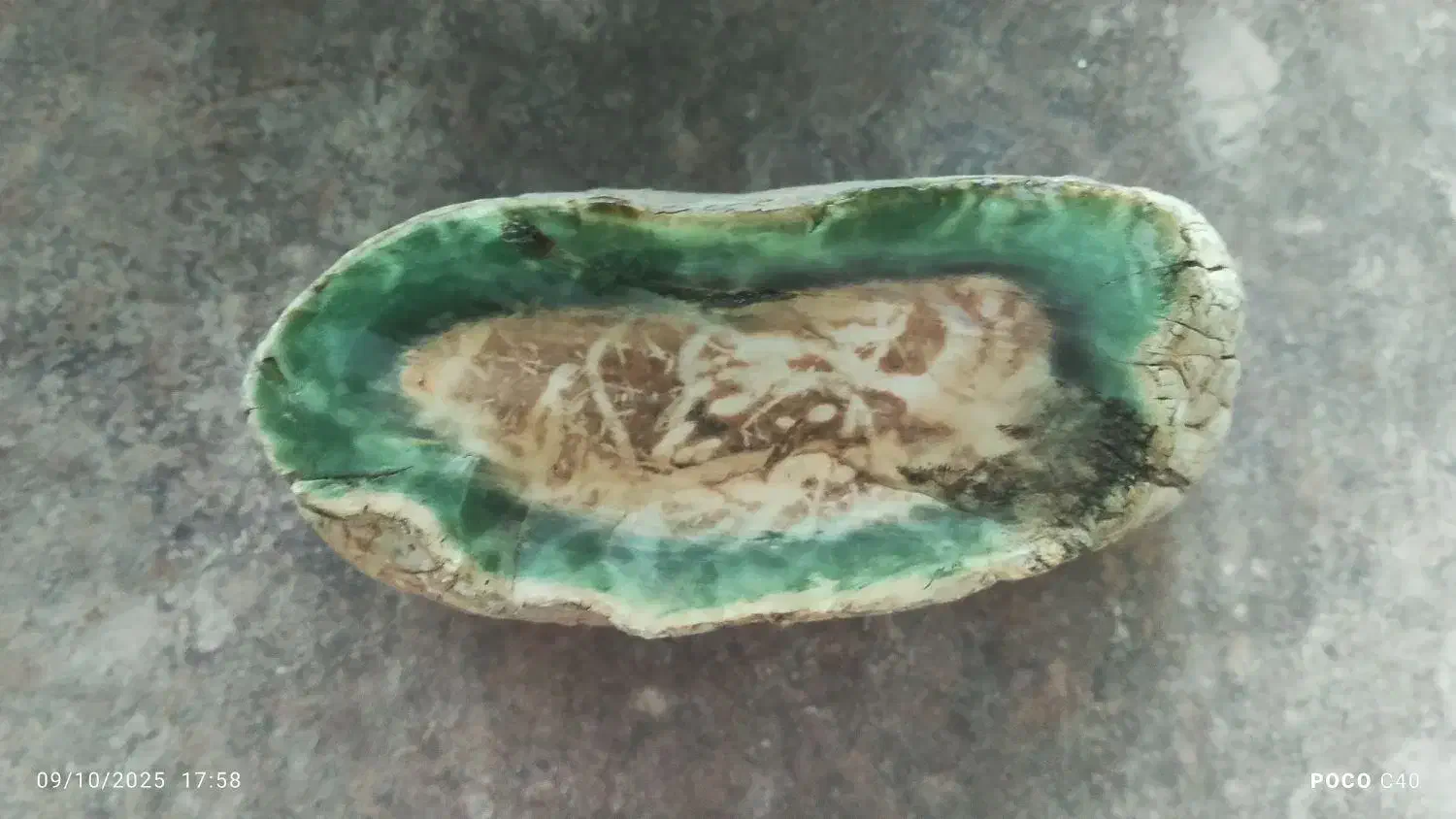 سنگ‌زیبا|جواهرات|چالدران, |دیوار