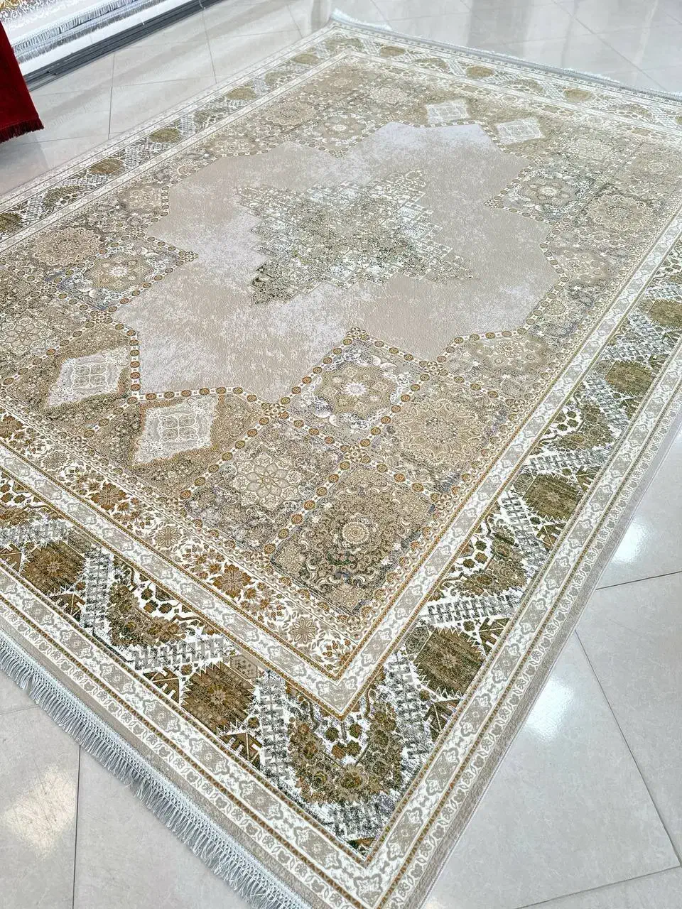 فرش کتیبه ۱۲۰۰شانه بژجدید تراکم۳۶۰۰خاص|فرش|شیراز, قلات|دیوار