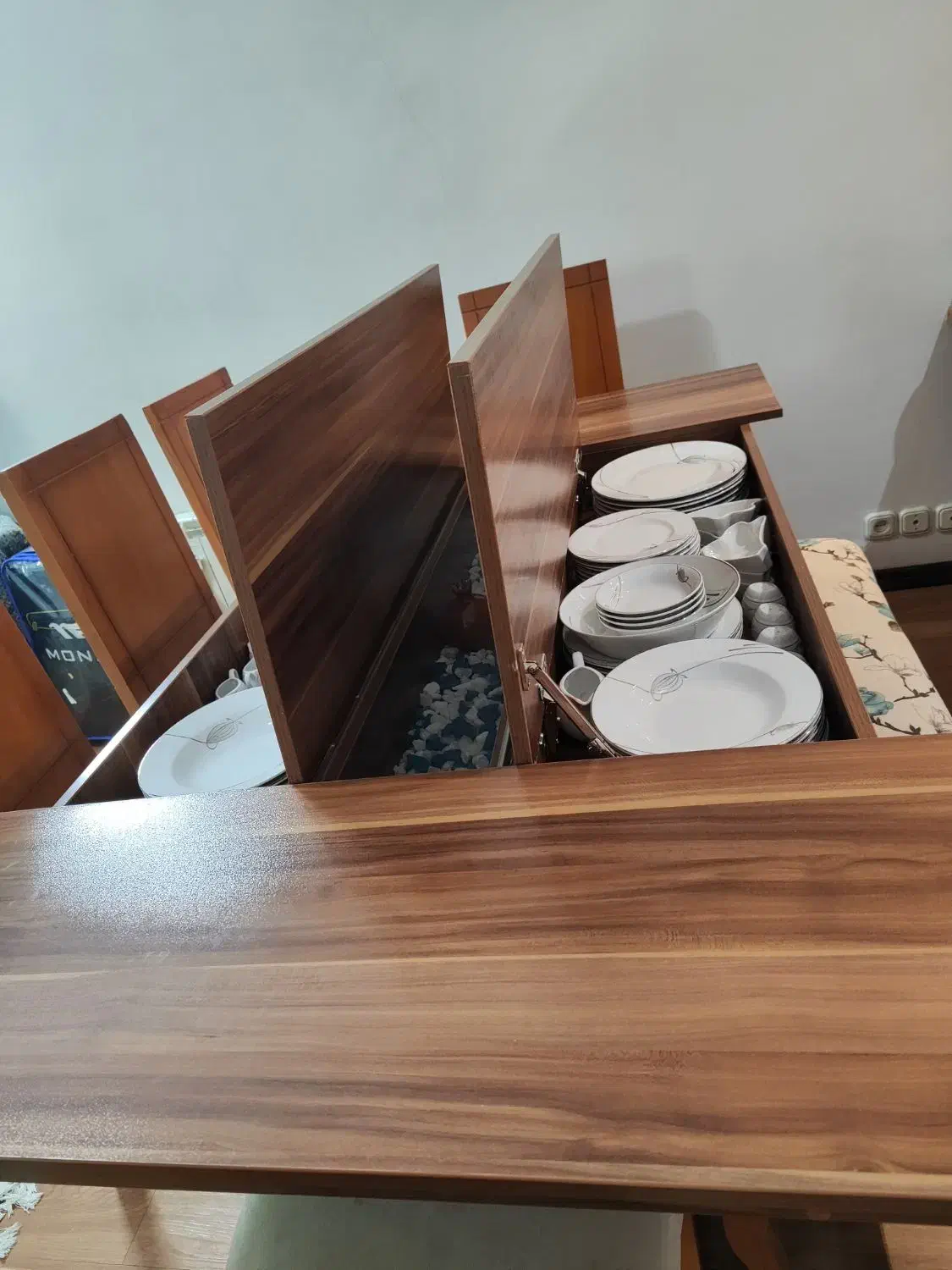 میز ناهارخوری|میز و صندلی غذاخوری|لواسان, |دیوار