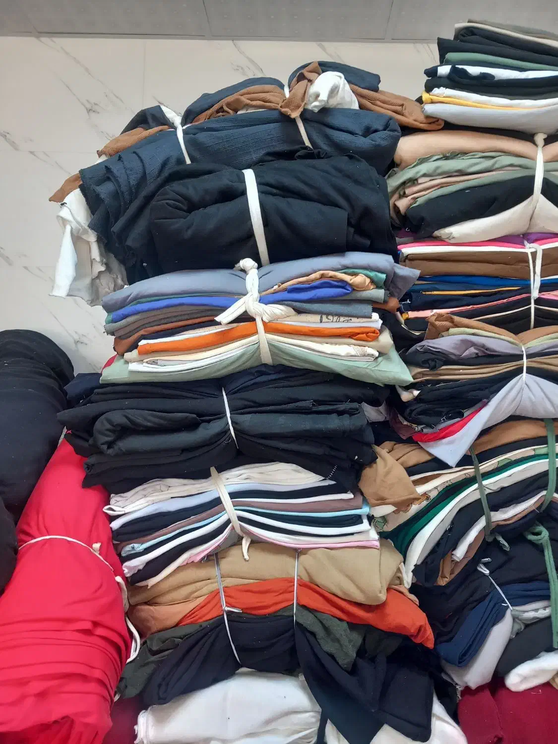 خرید فروش پارچه|لوازم خیاطی و بافتنی|اسلام‌شهر, شهرک محمدیه|دیوار