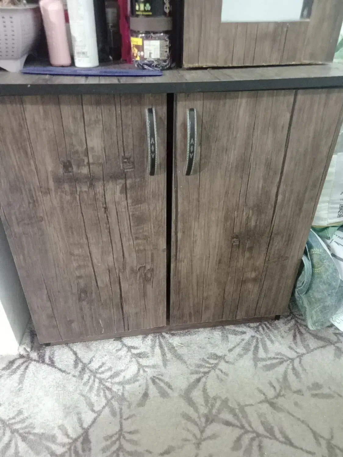 جاکفشی|جاکفشی، کمد، دراور|نیشابور, فرح بخش|دیوار