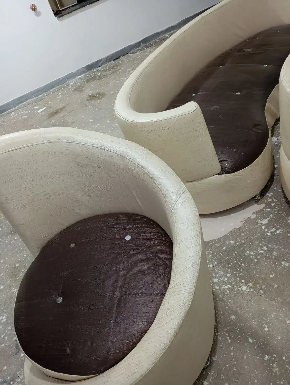 مبل|مبلمان خانگی و میز عسلی|سقز, |دیوار