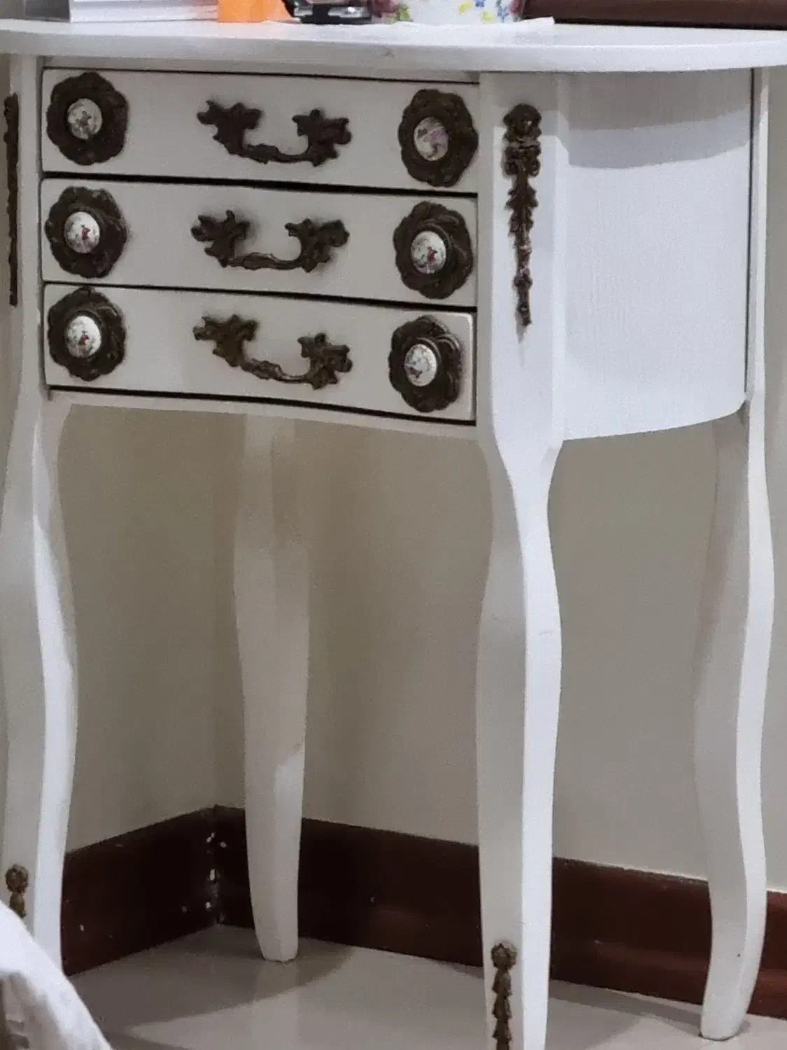 میز تلویزیون  تمیز وسالم|میز تلویزیون|گرمدره, |دیوار