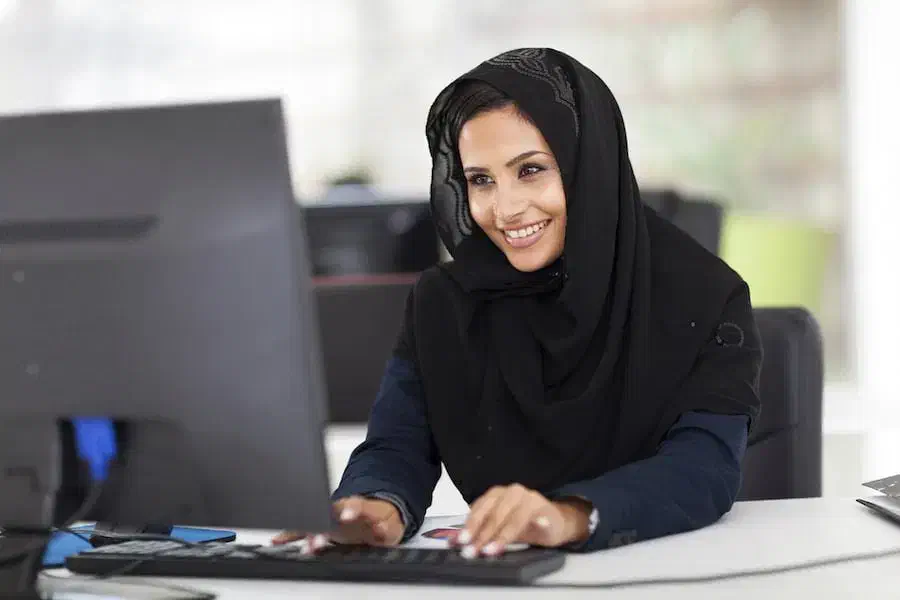 منشی آقا یا خانم کار در منزل|استخدام اداری و مدیریت|قم, یخچال قاضی|دیوار