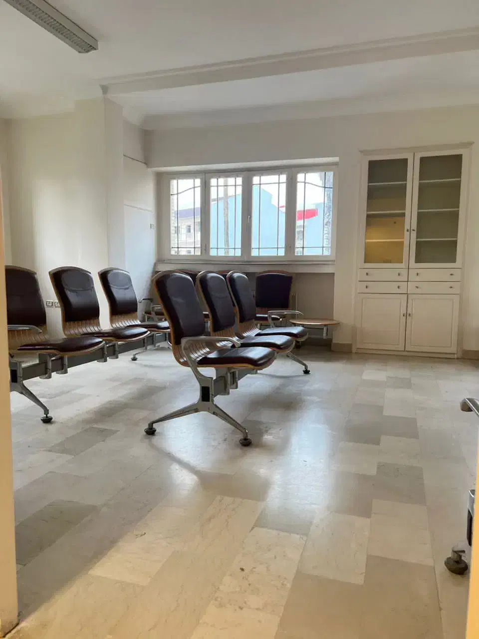 فروش واحد اداری در بلوار حافظ|فروش دفتر کار، اتاق اداری، مطب|رشت, پورسینا|دیوار