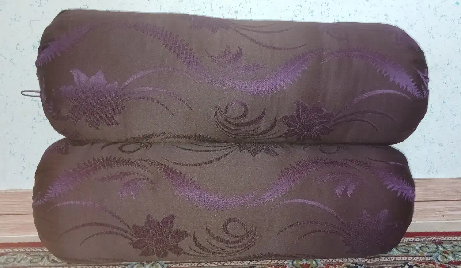 پشتی سنتی|پشتی|یزد, |دیوار