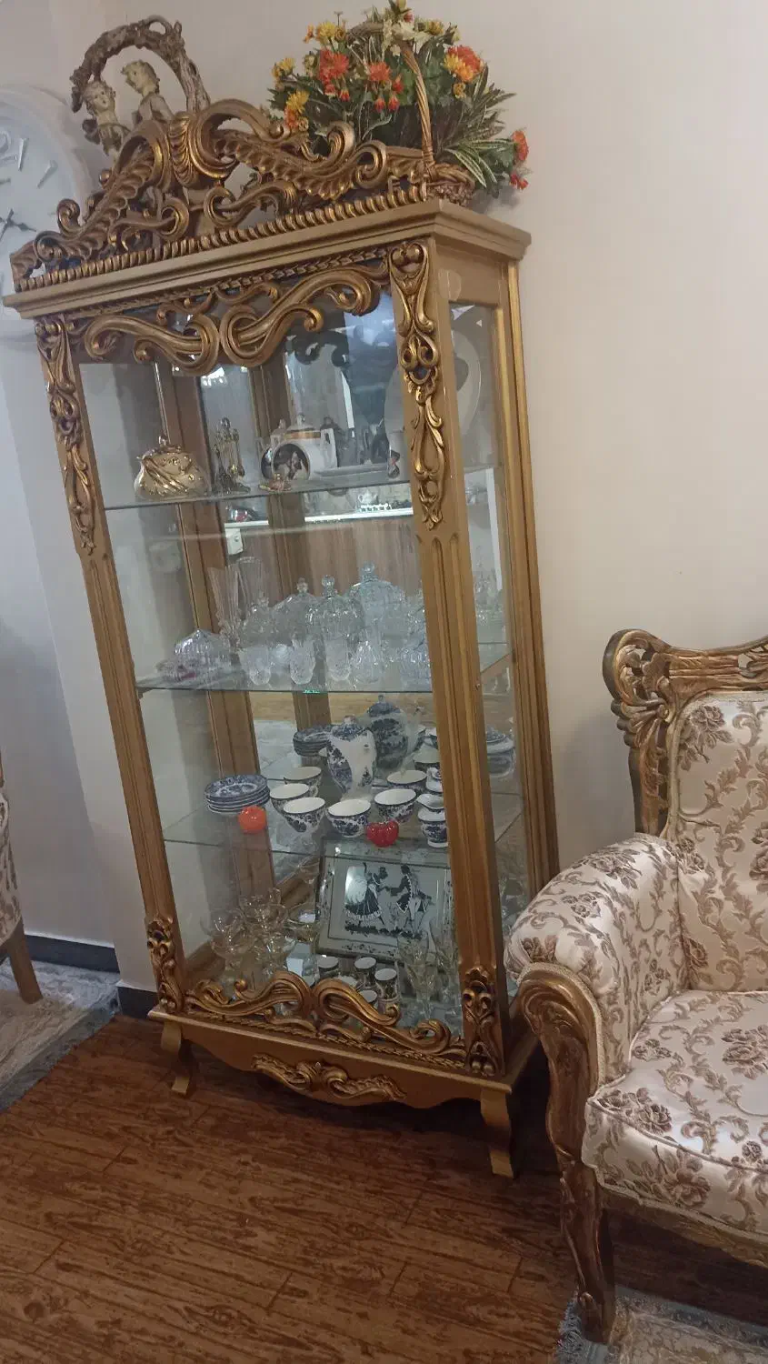 بوفه|بوفه، ویترین، کنسول|چاف و چمخاله, |دیوار