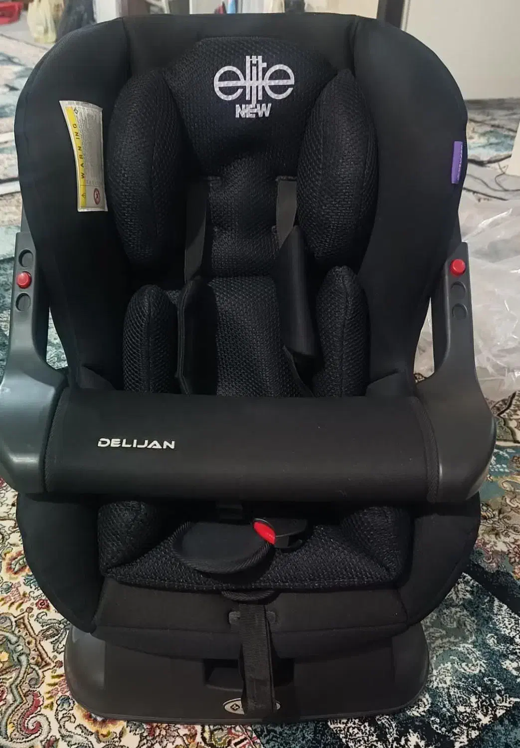 صندلی کودک کاملا نو برند دلیجان و لوستر3تایی|اسباب و اثاث بچه|مراغه, |دیوار