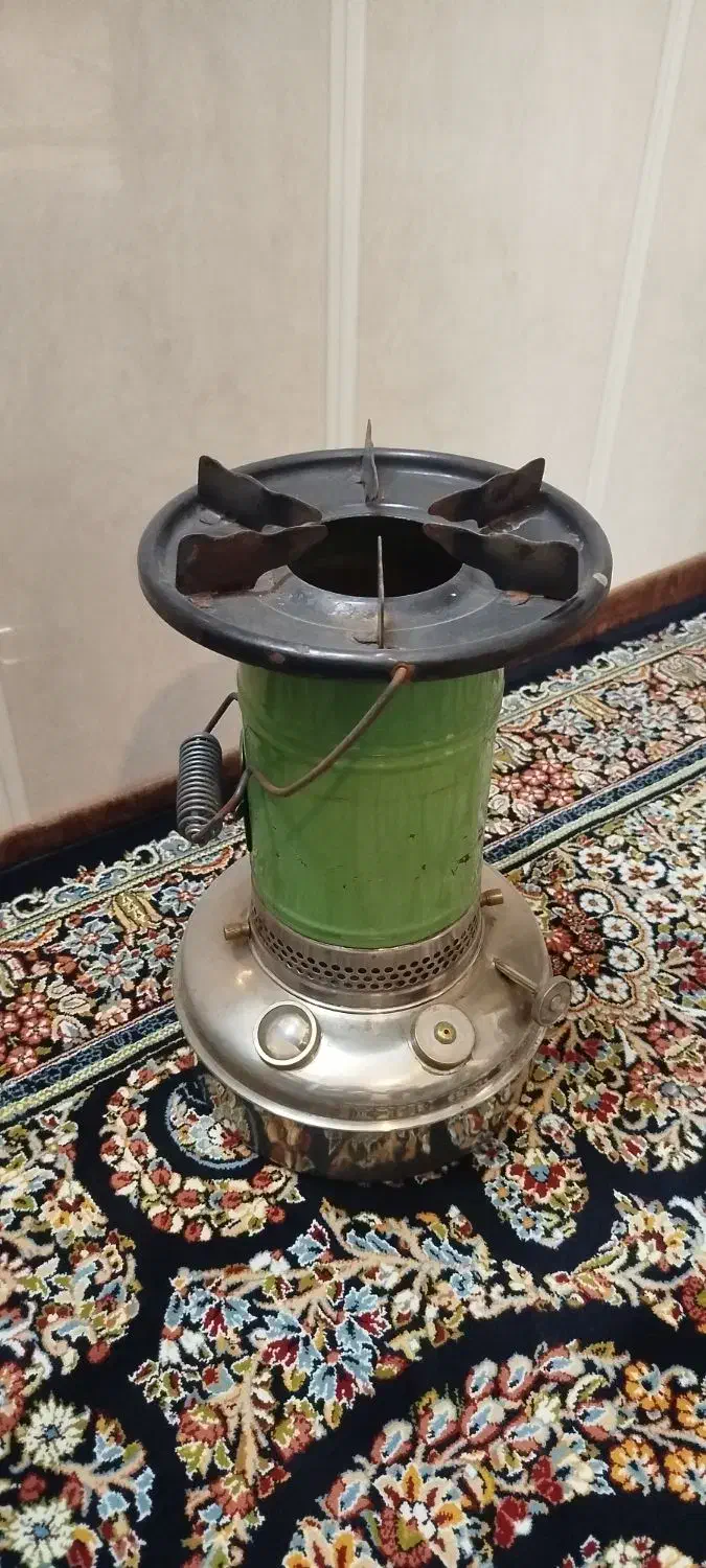 چراغ نفتی|کلکسیون اشیاء عتیقه|صباشهر, |دیوار