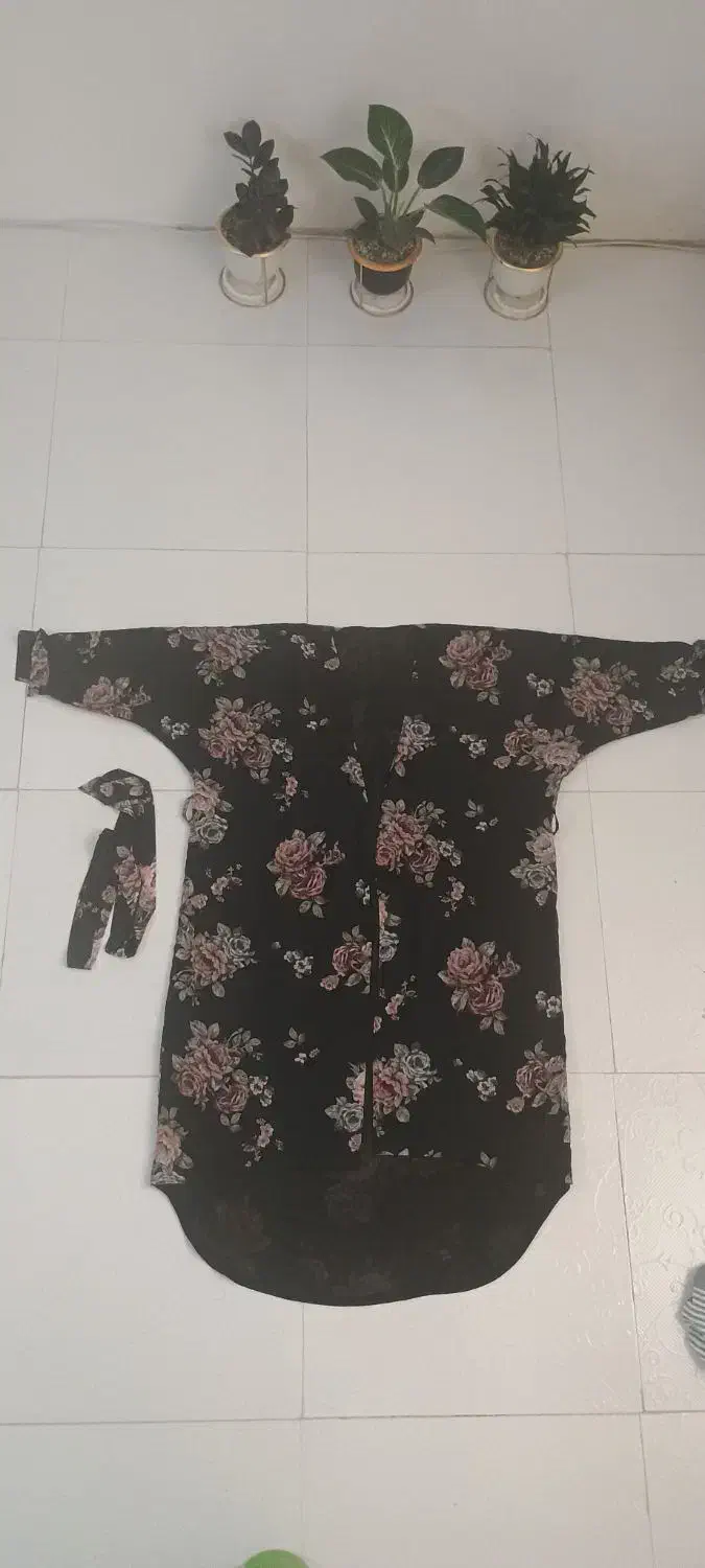 مانتو حریر و پالتو سایز۴۰|لباس|قم, پردیسان|دیوار