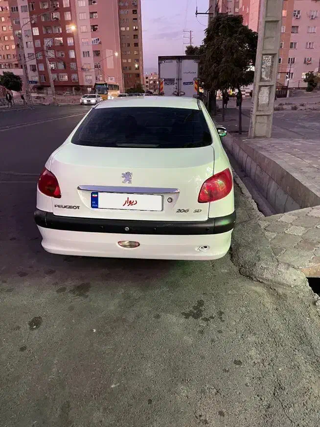206 sd ۹۰ اتومات|خودرو سواری و وانت|تبریز, |دیوار