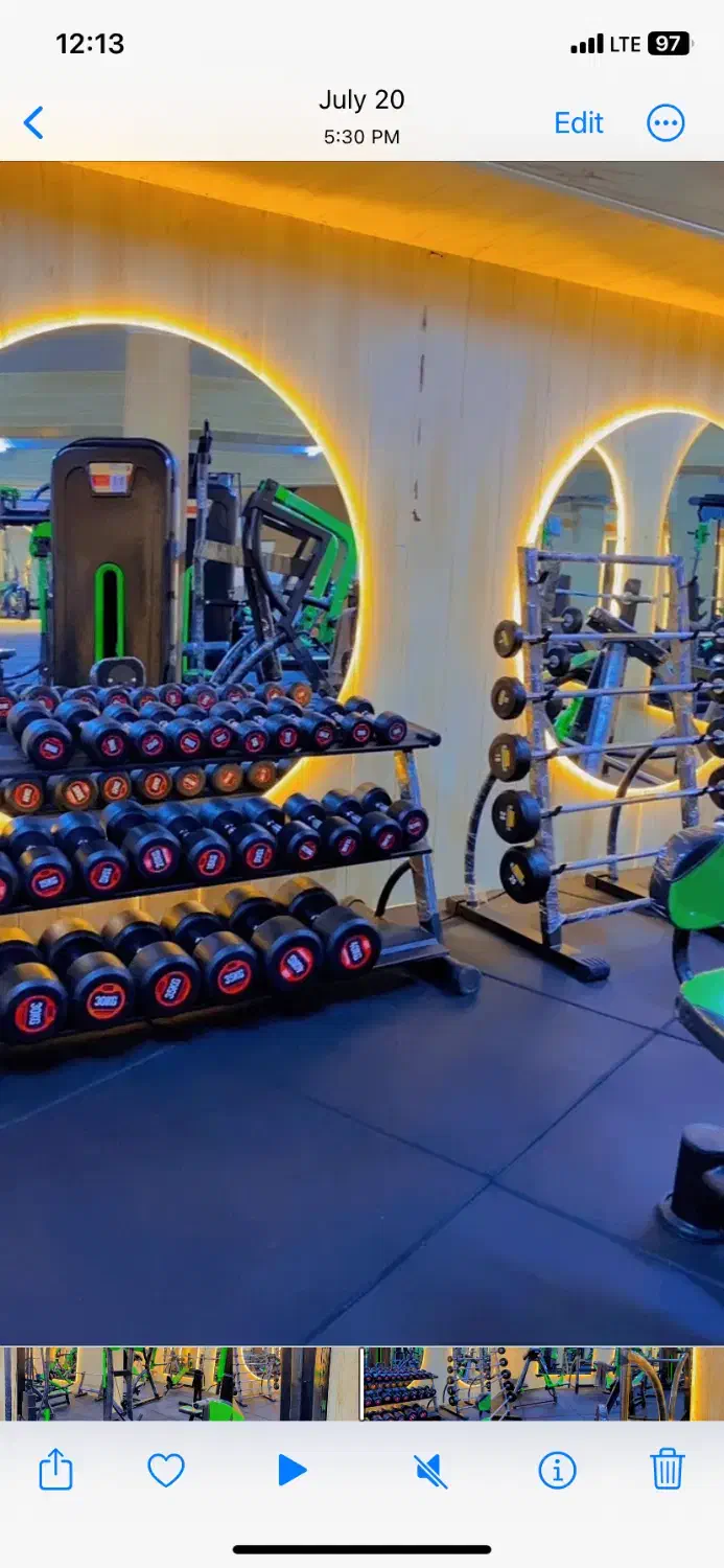 باشگاه بدنسازی|فروش دفتر صنعتی، کشاورزی، تجاری|همدان, |دیوار