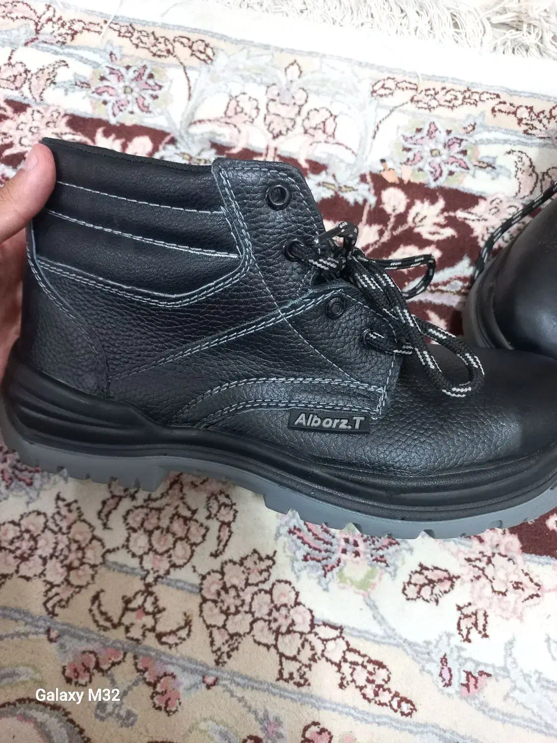 کفش ایمنی البرز|کیف، کفش، کمربند|شادگان, |دیوار