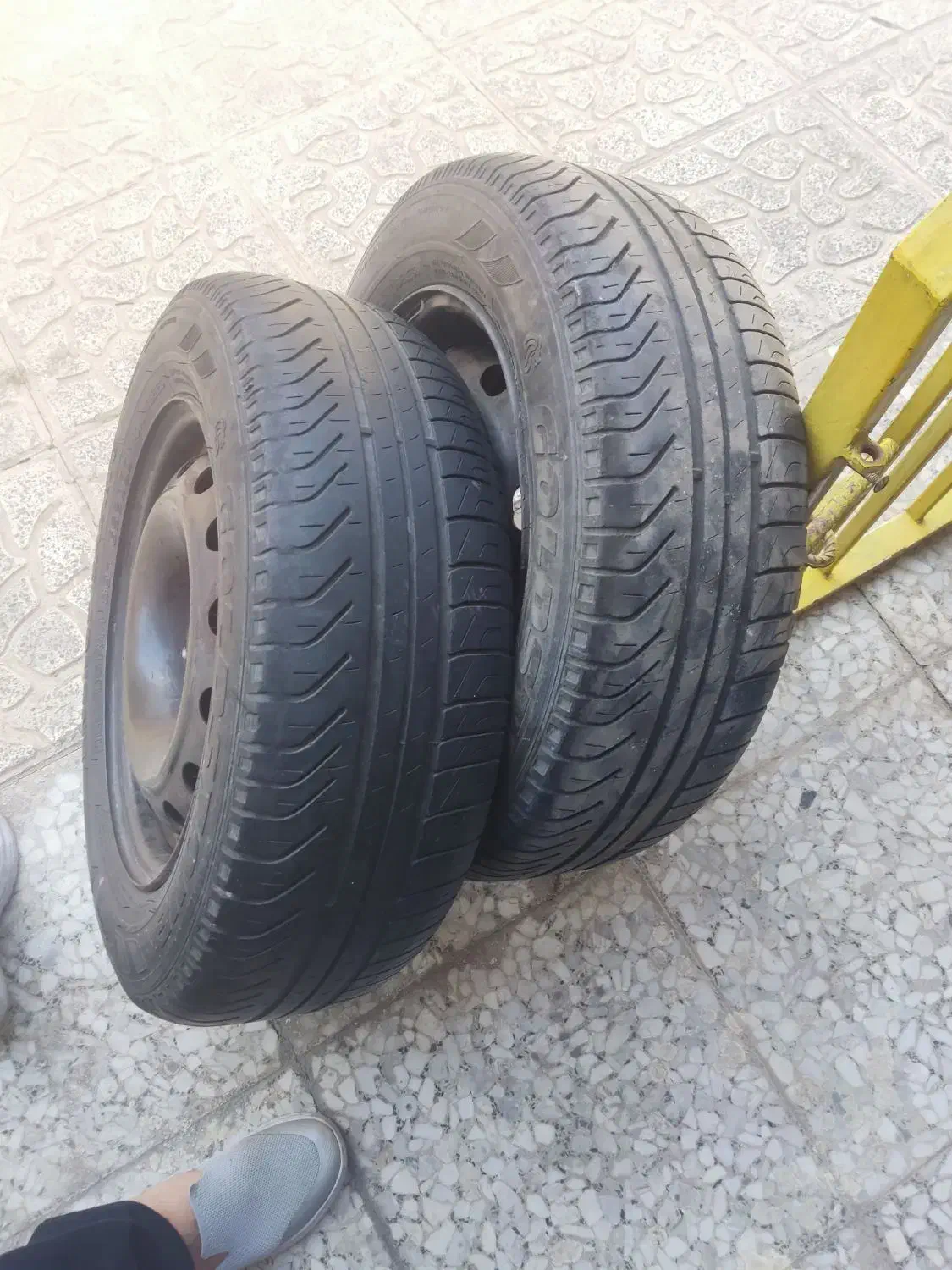 لاستیک پژو سایز 185/60/14|قطعات یدکی و لوازم جانبی|تهران, شهرک فرهنگیان|دیوار