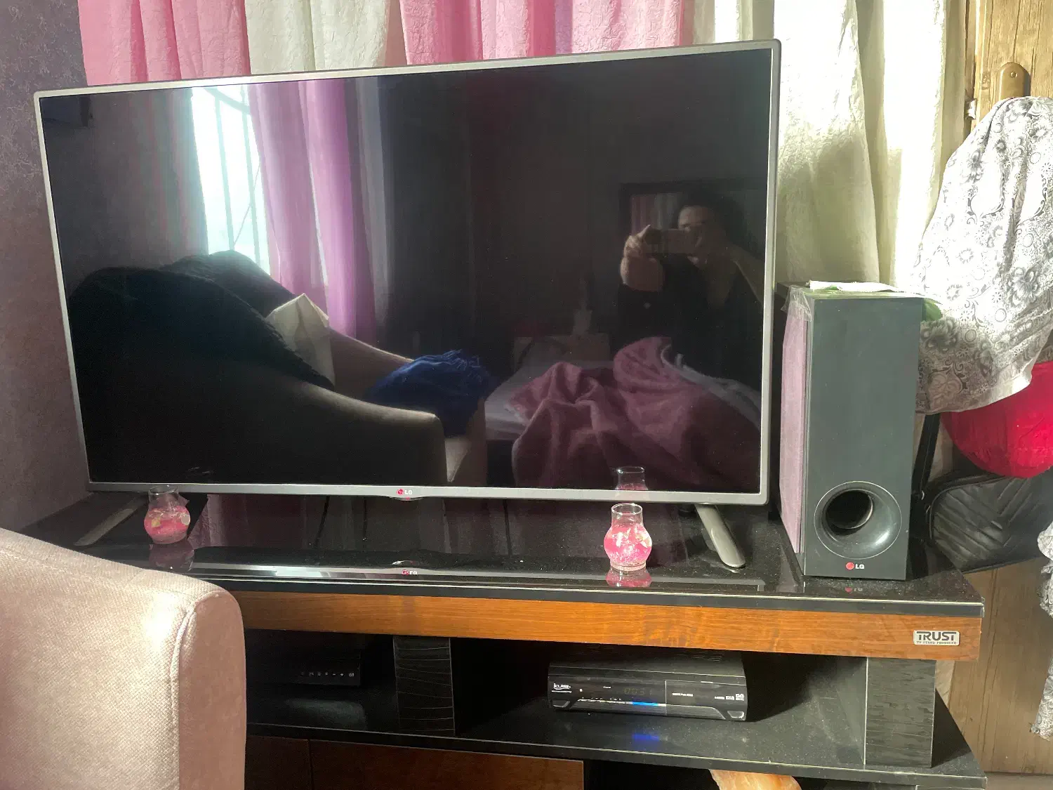 تلویزیون فوری|تلویزیون و پروژکتور|کرج, ساماندهی|دیوار