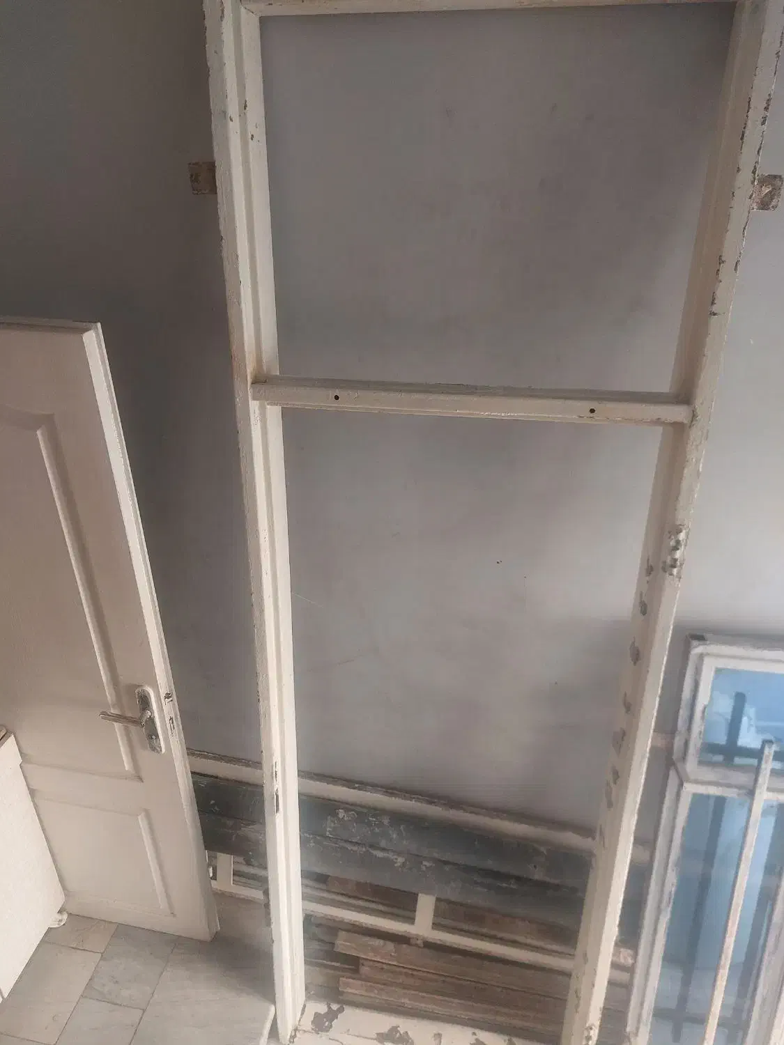 در و پنجره آهنی و درب چوبی|حراج|قرچک, مهدیه|دیوار