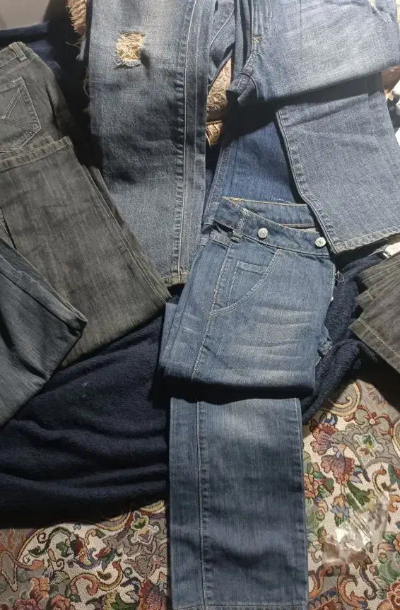 حراج ۱۲۰تا شلوارلی وپارچهای سایز بندی.۹م|حراج|بندرعباس, |دیوار