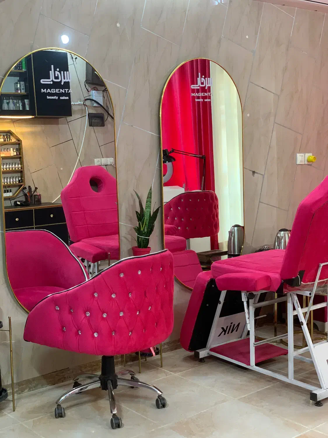 همکاری اجاره یا درصدی سالن زیبایی|خدمات آرایشگری و زیبایی|لاهیجان, شهرک سلمان فارسی|دیوار