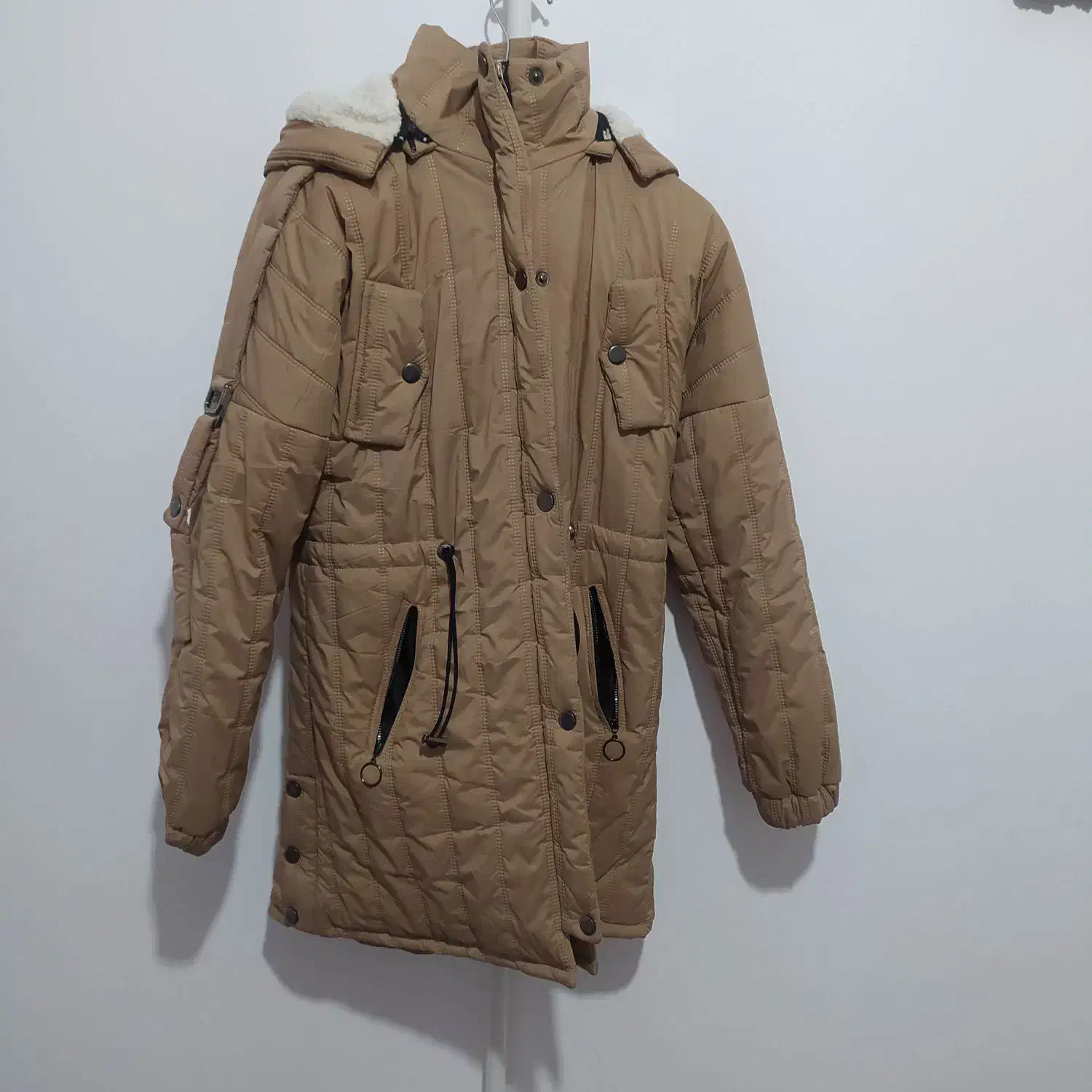 کاپشن|لباس|سنندج, |دیوار