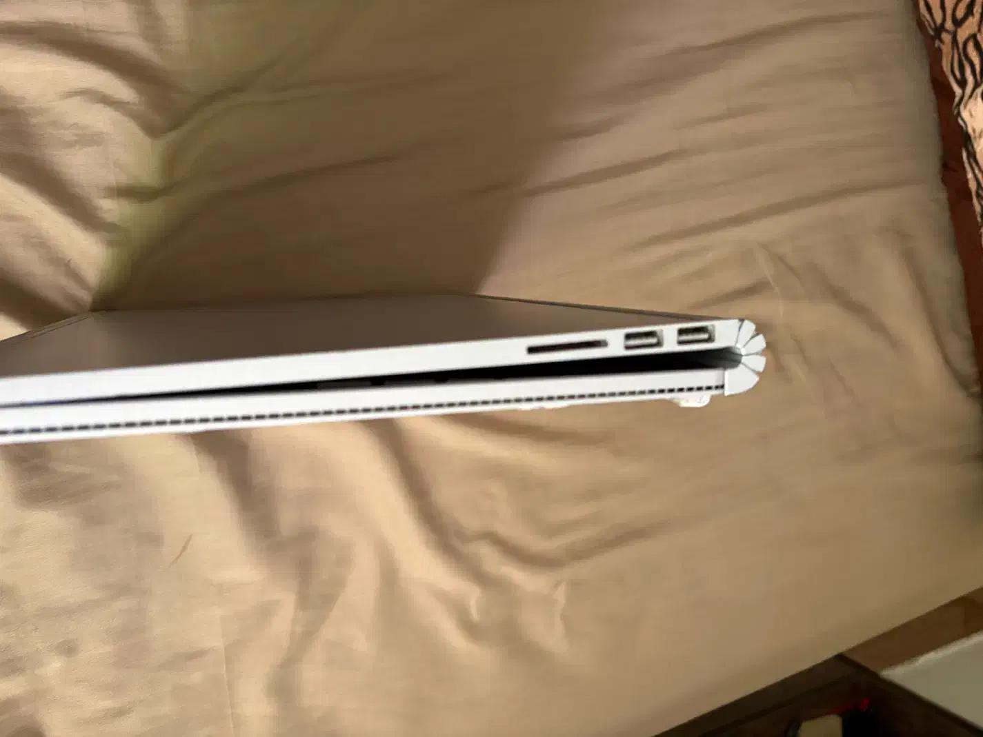 لپ تاپ سرفیس بوک ۱|رایانه همراه|رشت, منظریه|دیوار