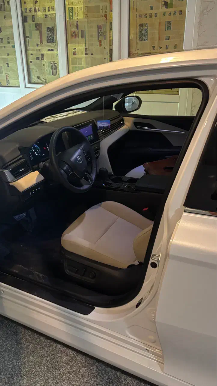 تویوتا کمری 2/5 لیترمدل 2025 ژاپن|خودرو سواری و وانت|تبریز, |دیوار