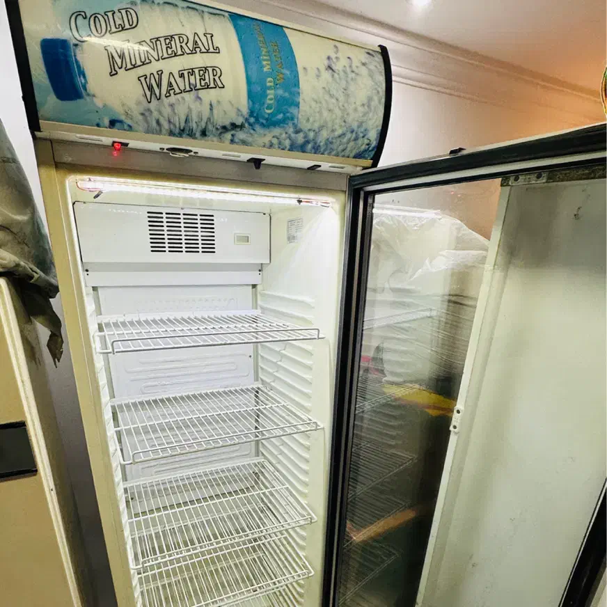 فروش یخچال نوشیدنی|یخچال و فریزر|خشکبیجار, |دیوار