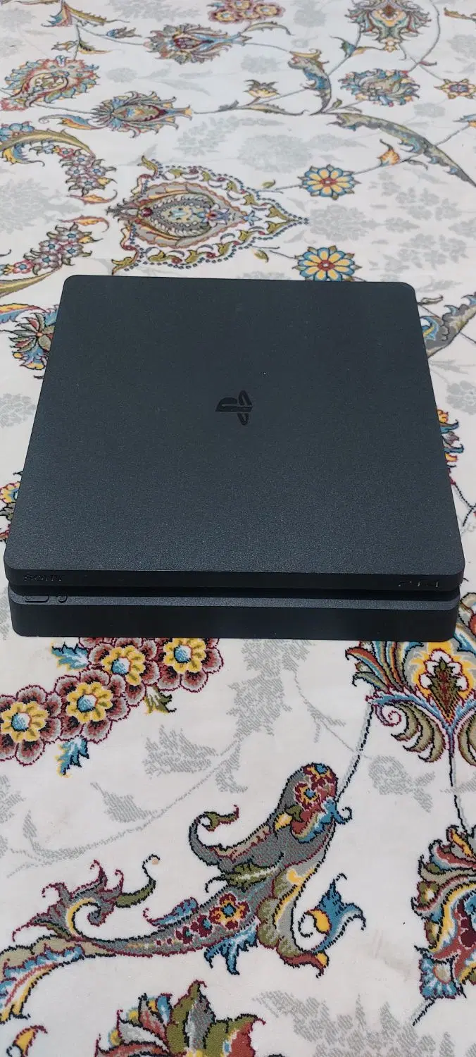 ps4 slim 500 GB|کنسول، بازی ویدئویی و آنلاین|صدرا-فارس, فاز ۱|دیوار