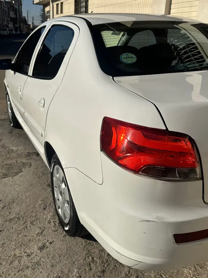 رانا پلاس tu5 ۱۴۰۰ بدون رنگ کم کار|خودرو سواری و وانت|یزد, |دیوار