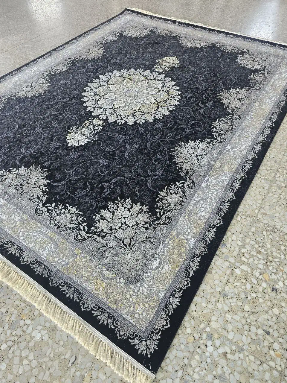 فرش 1000 شانه اصل با تراکم 3000 طرح شاهکار مشهد|فرش|تهران, شهرک شریعتی|دیوار