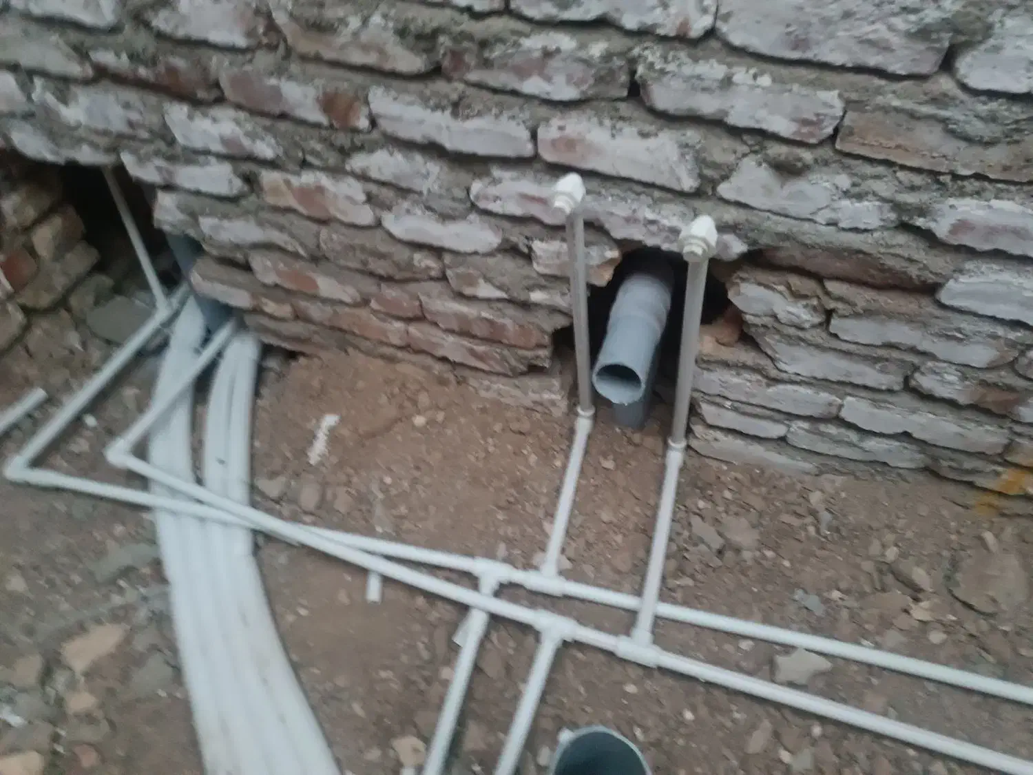 لوله کش آب فاضلاب با کمترین هزینه درخدمت همشریان|خدمات پیشه و مهارت|زاهدان, |دیوار