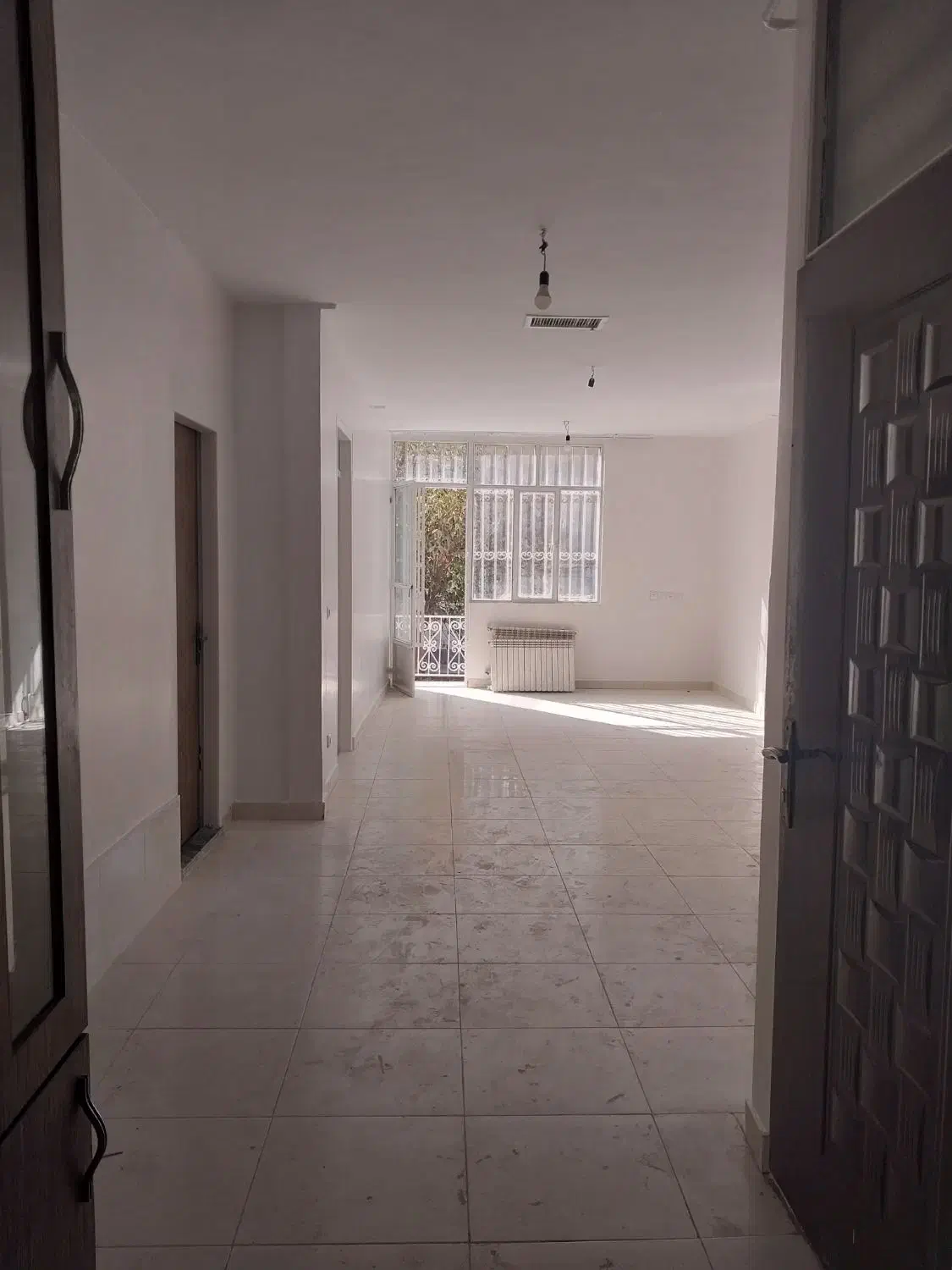 بالای اتریش حیاط دار