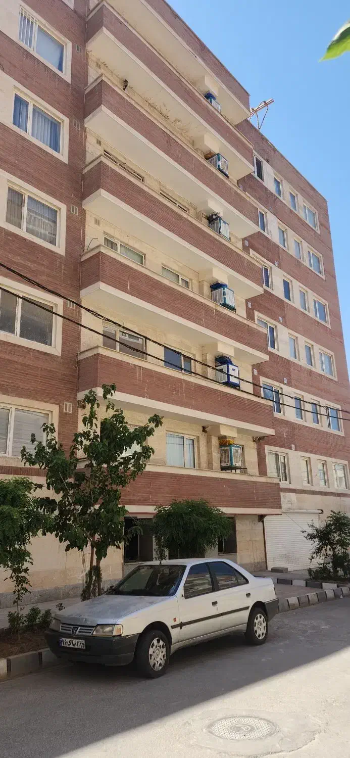 فروش فوری آپارتمان در فاز ۴ پرند|فروش آپارتمان|پرند, فاز ۴|دیوار