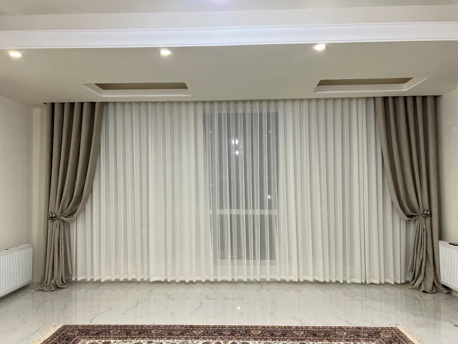 پرده فقط با یه قلم چک۵ماه در بزرگ‌ترین هایپر پرده|پرده، رانر، رومیزی|قزوین, |دیوار