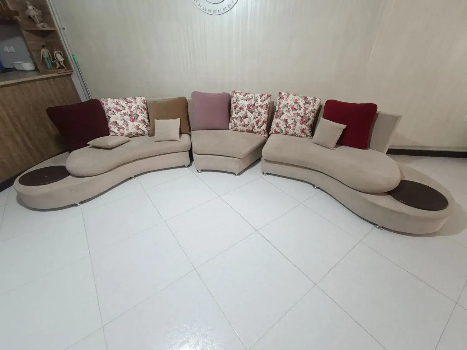 مبل و سرویس خواب|تخت و سرویس خواب|فردیس, نگارستان|دیوار