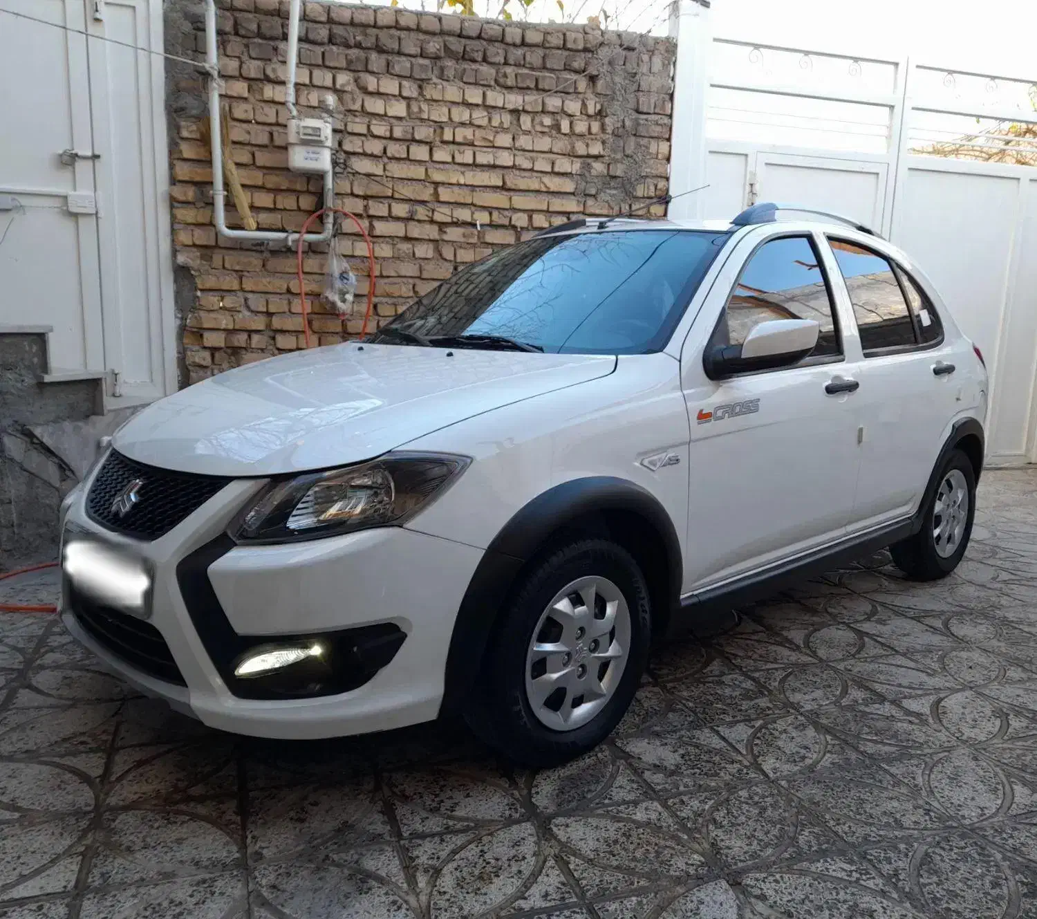 کوییک s مدل ۴۰۲ در حد خشک|خودرو سواری و وانت|کوهدشت, |دیوار