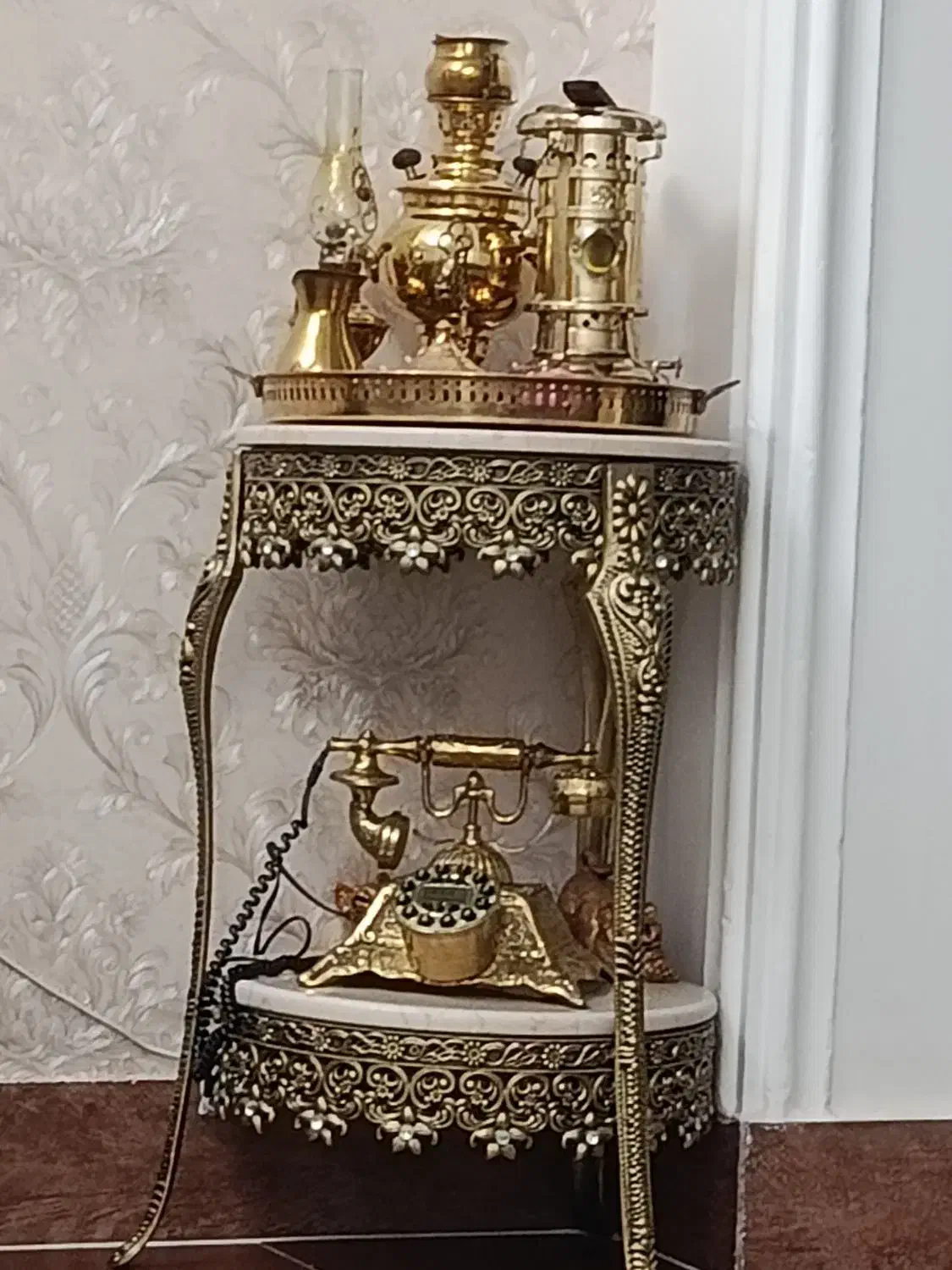 ست آلیاژ طلایی و زیبا|بوفه، ویترین، کنسول|مهاباد (آذربایجان غربی), |دیوار