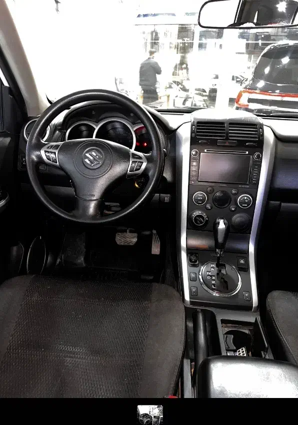 سوزوکی ویترا 91 فول کلاس8موتور 2400 اتومات|خودرو سواری و وانت|مشهد, شهید فرامرز عباسی|دیوار