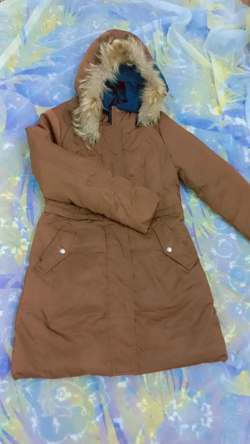 کاپشن کلاه دار|لباس|اردکان, |دیوار