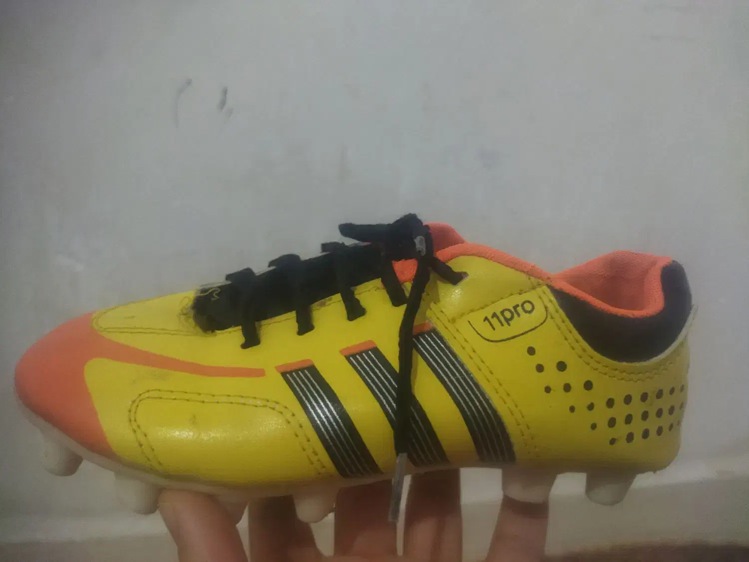 کفش زیبا و با کیفیت در حد نو|کفش و لباس بچه|دهدشت, |دیوار