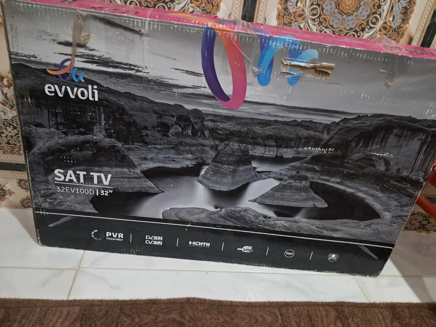 تلویزیون ۳۲|تلویزیون و پروژکتور|قائن, |دیوار