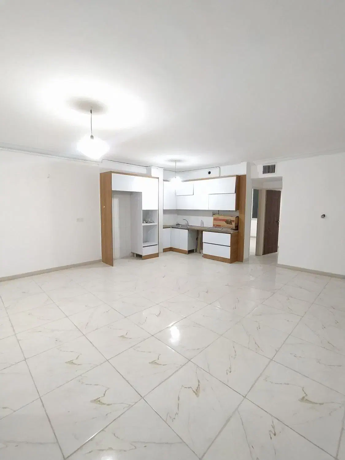 با بزرگی آسوده خرید کن/۸۴متر/قلب شهر/اندیشه/مارلیک|فروش آپارتمان|ملارد, |دیوار