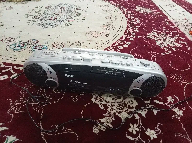 رادیو مارشال|کلکسیون اشیاء عتیقه|برخوار, |دیوار