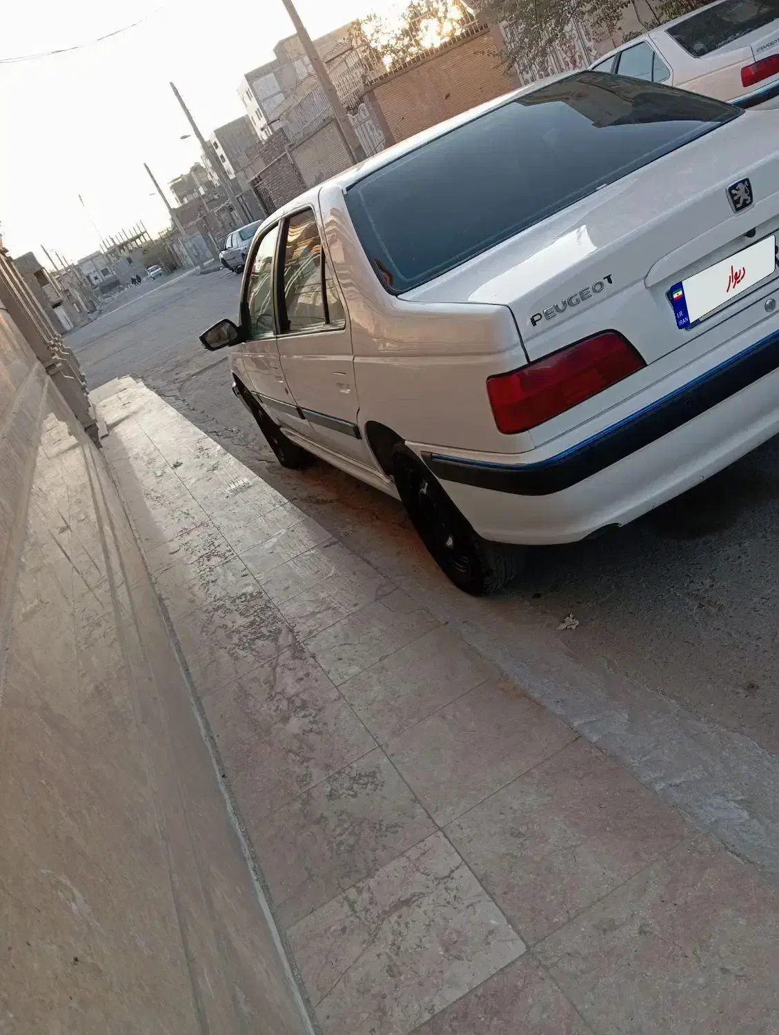 پژو پارس ۱۴۰۱|خودرو سواری و وانت|زاهدان, |دیوار