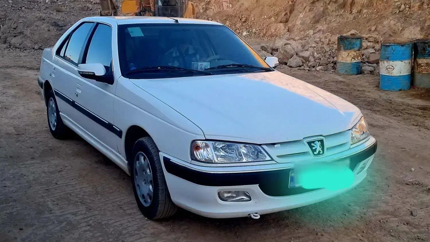 پژو پارس تیوفایو ۴۰۲|خودرو سواری و وانت|قائن, |دیوار